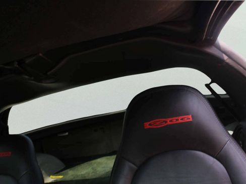 Used 1997 Chevrolet Corvette Coupe w/ Memory Pkg RWD image 9