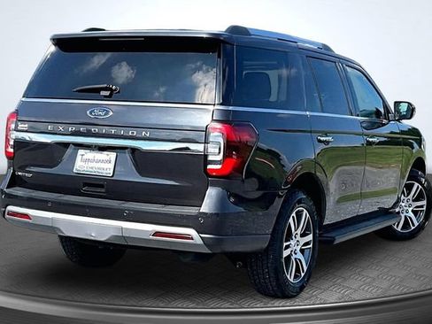 Used 2024 Ford Expedition Limited AWD/4WD image 6