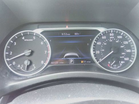 Used 2024 Nissan Sentra SV FWD image 7