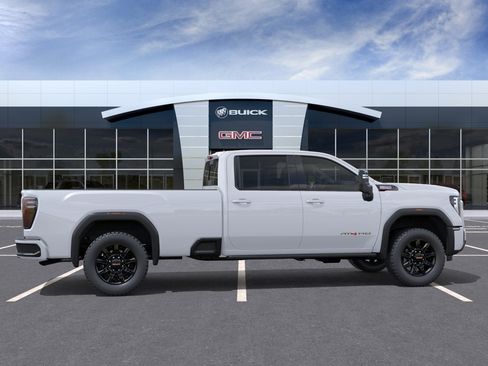 New 2026 GMC Sierra 2500 AT4 w/ AT4 Premium Plus Package AWD/4WD image 5