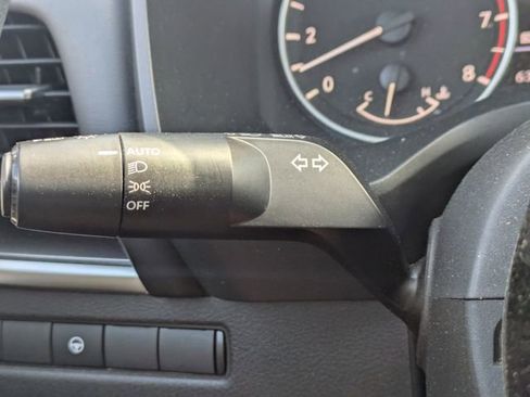 Used 2023 Nissan Rogue SV image 26