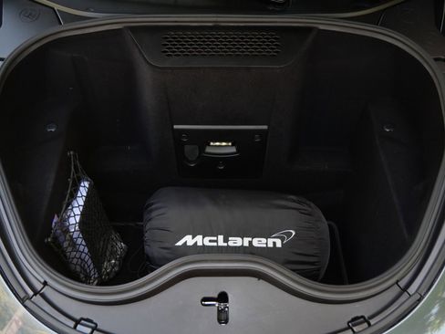 Used 2019 McLaren 600LT RWD image 34