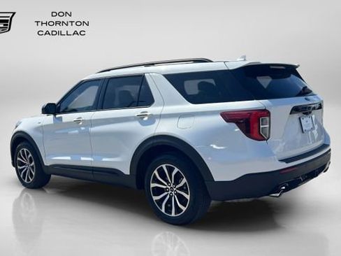 Used 2023 Ford Explorer ST-Line w/ Class IV Trailer Tow Package RWD image 3