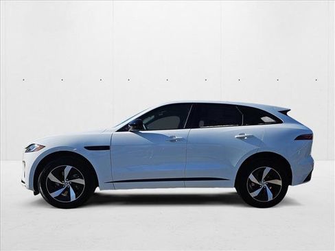 New 2025 Jaguar F-PACE R-Dynamic S image 8