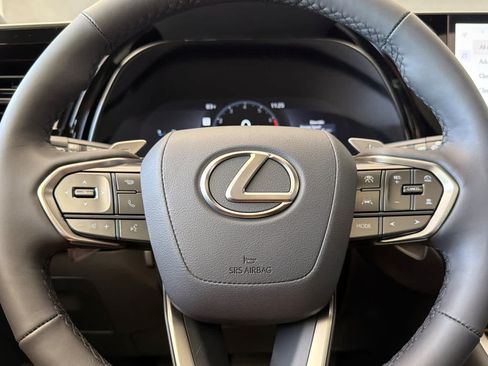 New 2026 Lexus TX 350 AWD image 25