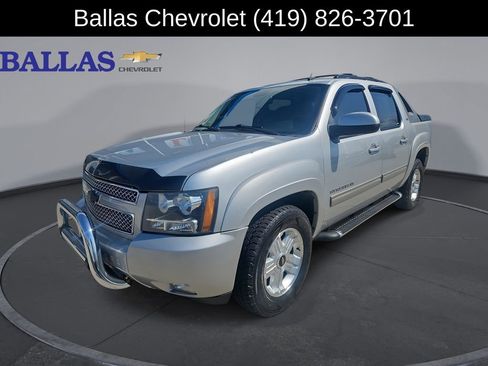 Used 2010 Chevrolet Avalanche LT w/ Luxury Package AWD/4WD image 1