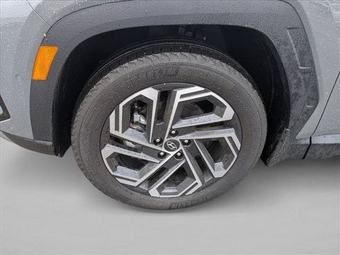 Used 2026 Hyundai Tucson Limited AWD/4WD image 10