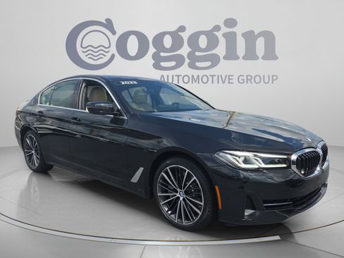 Used 2023 BMW 530i w/ Convenience Package RWD image 7