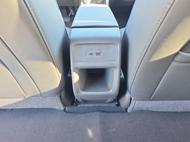 New 2026 Buick Envista Sport Touring w/ Convenience II Package FWD image 13