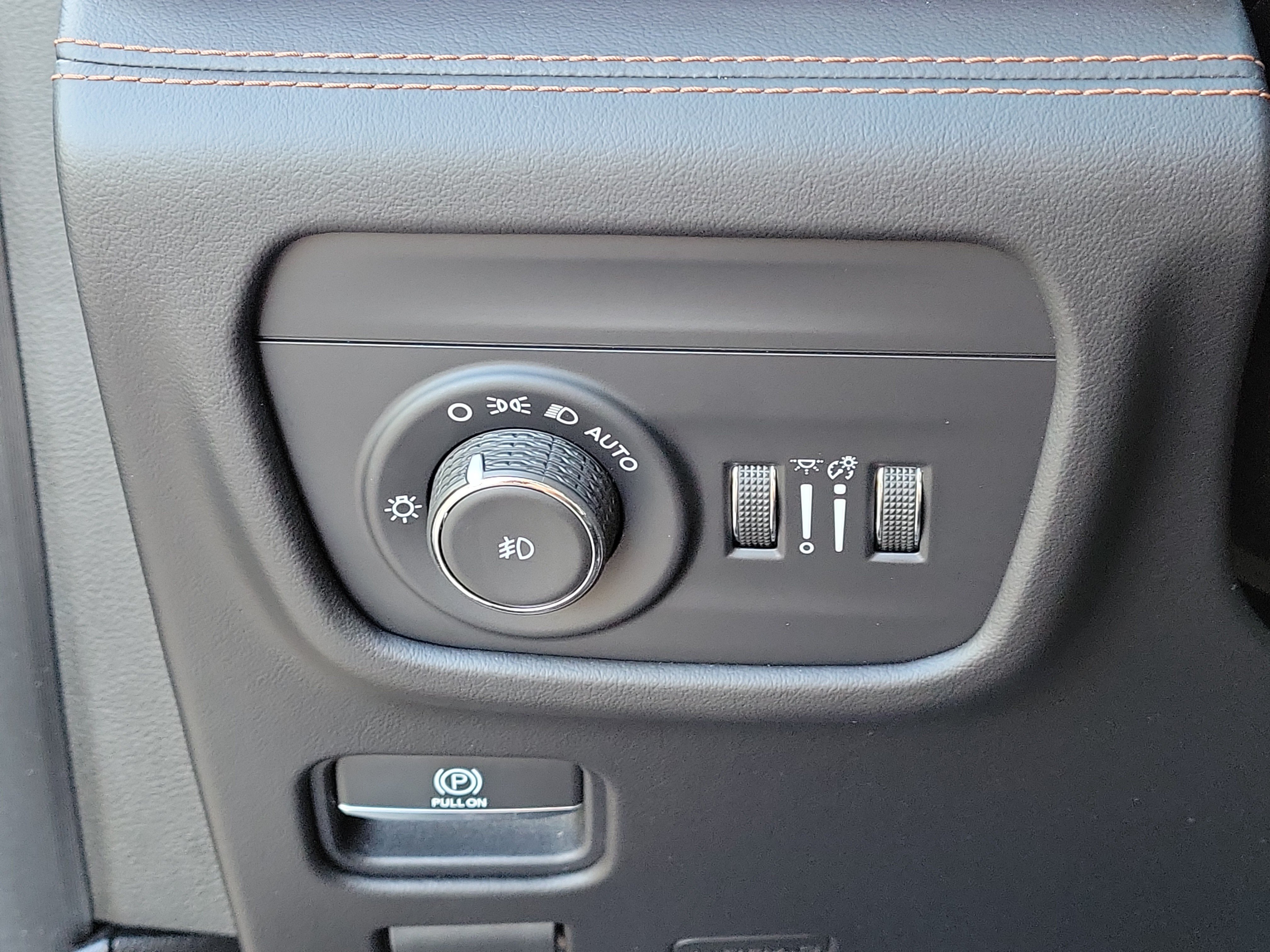 Used 2021 Jeep Grand Cherokee L Summit AWD/4WD image 35