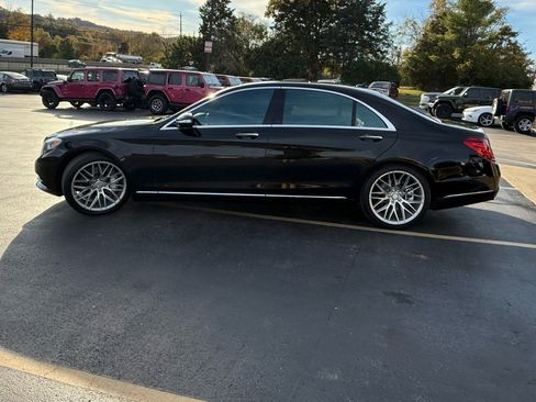 Used 2016 Mercedes-Benz S 550 Sedan image 6