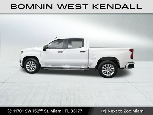 Used 2022 Chevrolet Silverado 1500 Custom image 2
