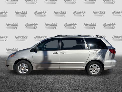 Used 2009 Toyota Sienna LE image 7