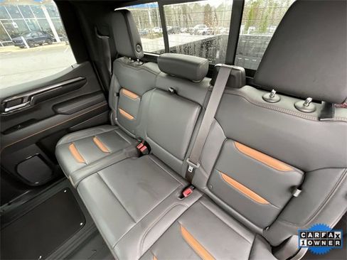 Used 2024 GMC Sierra 1500 AT4 w/ Technology Package image 23