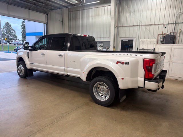 Used 2017 Ford F450 Platinum w/ Platinum Ultimate Package AWD/4WD image 8