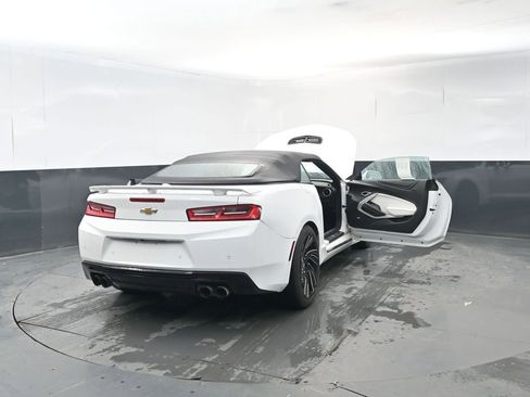 Used 2017 Chevrolet Camaro SS image 29