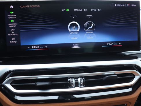 Certified 2023 BMW 330i 330i w/ Driving Assistance Package image 27