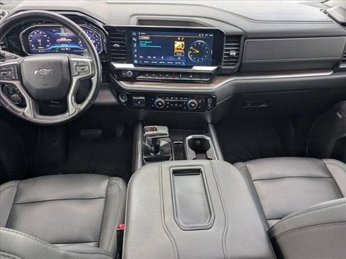 Used 2022 Chevrolet Silverado 1500 RST w/ Convenience Package II image 16