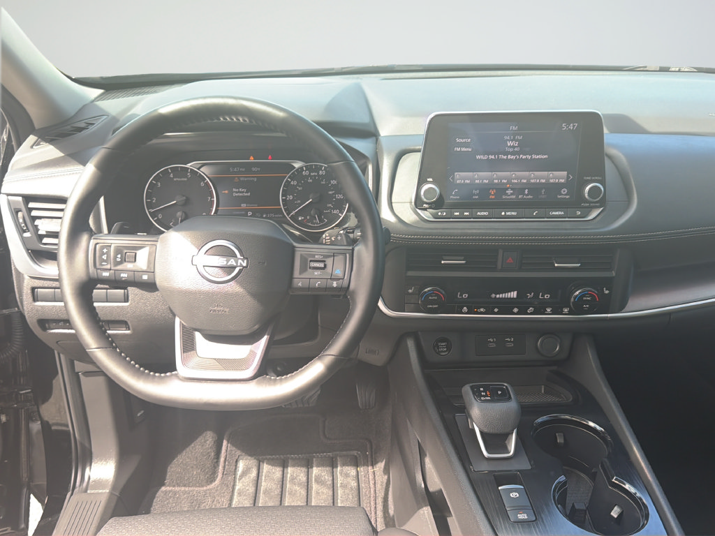 Certified 2025 Nissan Rogue SV w/ SV Premium Package FWD image 39