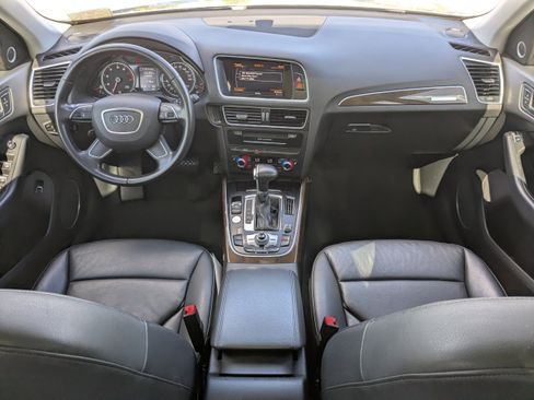 Used 2016 Audi Q5 2.0T Premium Plus w/ Technology Package image 18