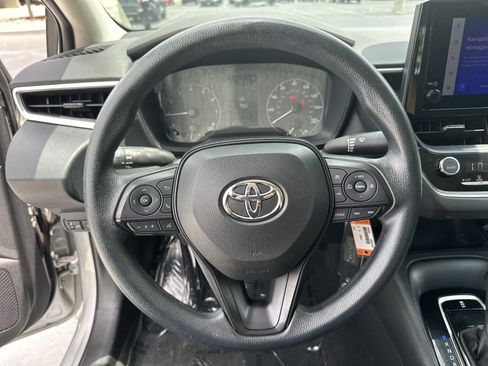 Certified 2023 Toyota Corolla LE FWD image 18