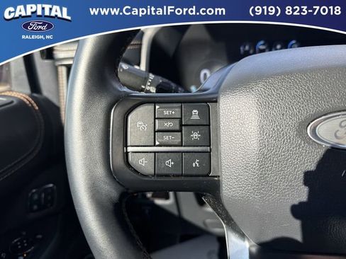 Certified 2023 Ford Expedition Platinum image 22