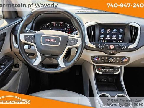 Used 2023 GMC Terrain SLT FWD image 6