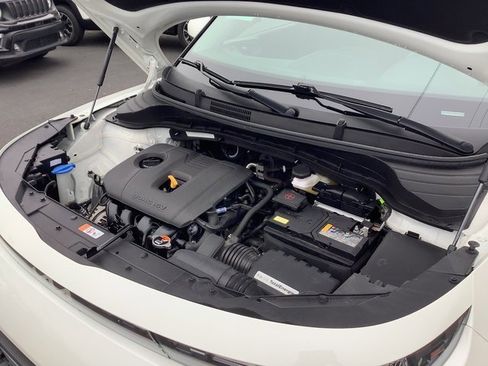 Used 2024 Kia Soul LX w/ Option Group 015 image 40