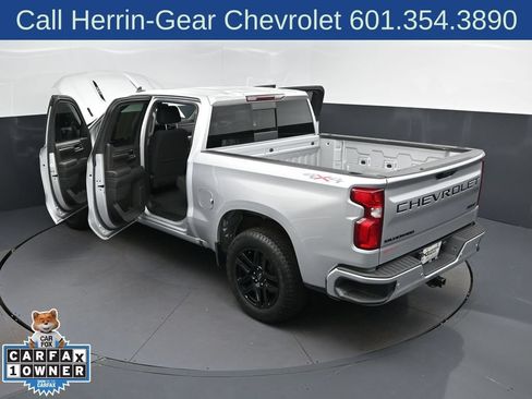 Used 2022 Chevrolet Silverado 1500 RST w/ Convenience Package II AWD/4WD image 2