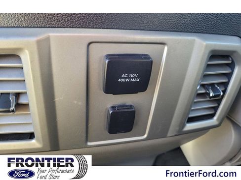 Used 2015 Ford F150 Lariat image 9