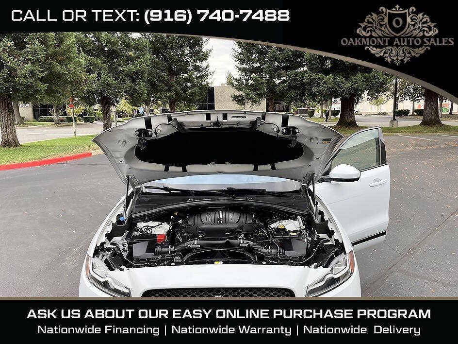 Used 2017 Jaguar F-PACE S AWD/4WD image 19