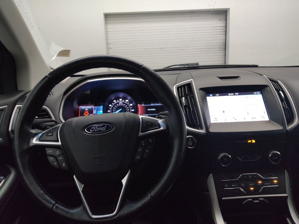 Used 2019 Ford Edge SEL w/ Equipment Group 201A AWD/4WD image 22
