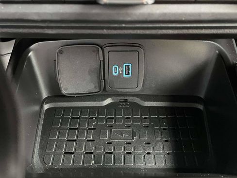Used 2024 Ford Bronco Outer Banks AWD/4WD image 23