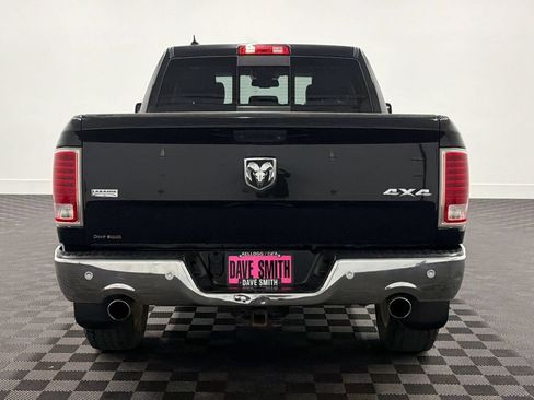 Used 2018 RAM 1500 Laramie AWD/4WD image 10