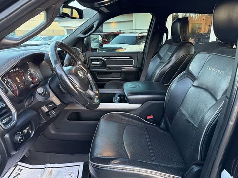 Used 2020 RAM 3500 Laramie w/ Night Edition image 36