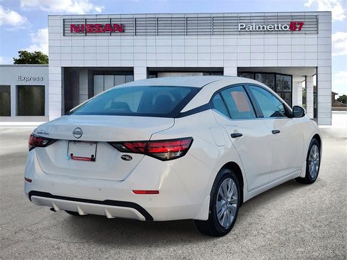 Certified 2024 Nissan Sentra S image 6