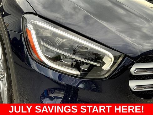 Used 2021 Mercedes-Benz GLC 300 4MATIC image 40