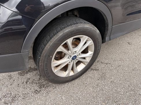 Used 2019 Ford Escape S FWD image 25