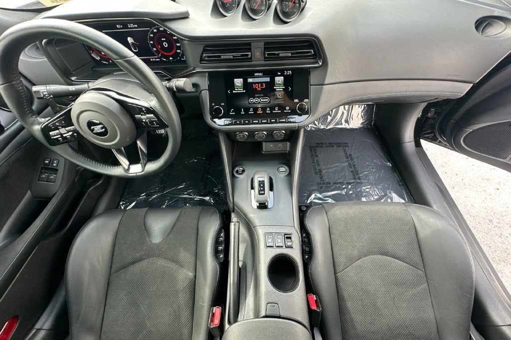 Certified 2025 Nissan Z Performance w/ Floor Mat Package RWD image 12