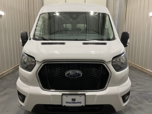 Used 2025 Ford Transit 350 XLT image 2