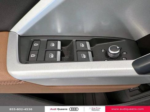 Certified 2023 Audi Q3 2.0T Premium w/ Convenience Package AWD/4WD image 17