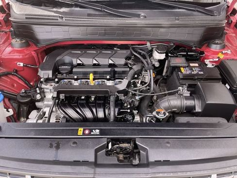 Used 2026 Hyundai Venue SEL FWD image 25