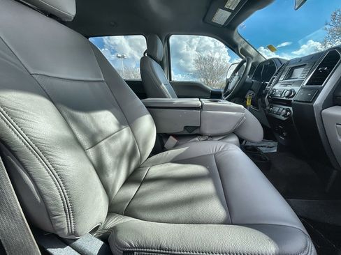 Used 2018 Ford F250 XLT image 24