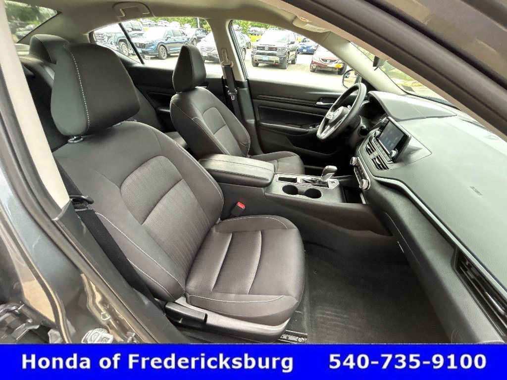 Used 2022 Nissan Altima 2.5 S FWD image 31