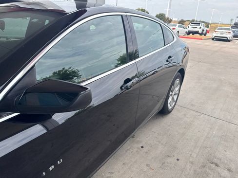 Used 2020 Chevrolet Malibu LT FWD image 5