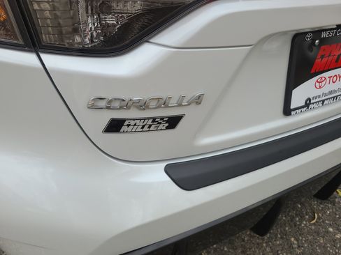 Used 2023 Toyota Corolla XSE image 29