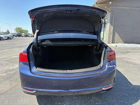 Used 2018 Acura TLX w/ Technology Package FWD image 10