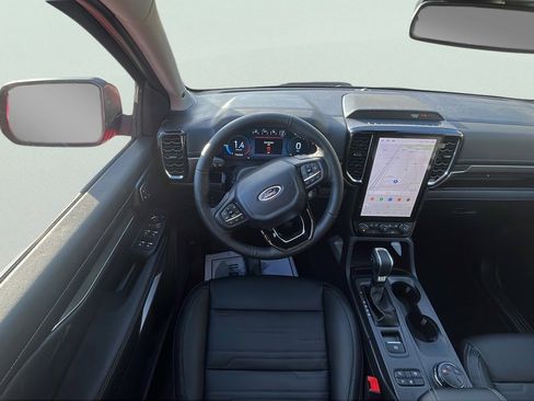 New 2025 Ford Ranger Lariat w/ Chrome Accent Package image 18