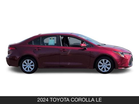 Used 2024 Toyota Corolla LE image 6
