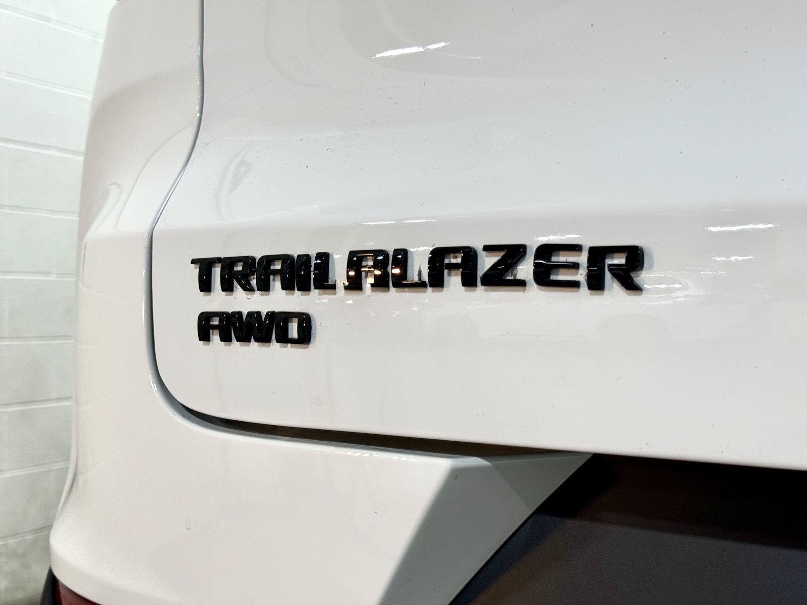 Used 2026 Chevrolet TrailBlazer LS w/ LS Convenience Package AWD/4WD image 8